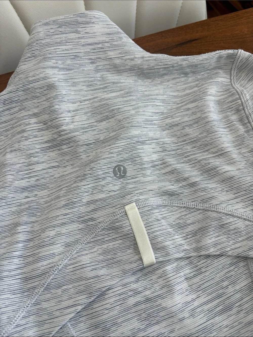 Lululemon Define Jacket Asia Gray White Spacedye Size 2 Like new!!
